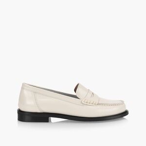 B2 Leather Loafers – Women’s Size 40 (LIKE NEW)